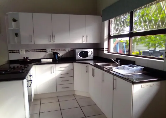 Manaba Holiday Home